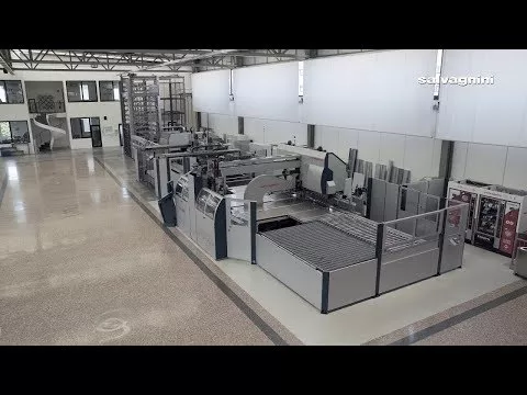 Salvagnini S4 + P4 linje - Flexibelt tillverkningssystem
