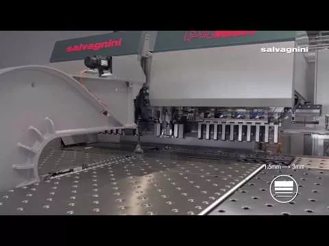 Salvagnini P4 - Automatisk panelbockningsmaskin