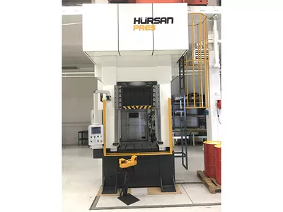 HURSAN HYDRAULPRESS modell DCP 77/550-200T