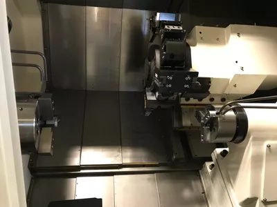 HWACHEON HI-TECH 230BL YSMC - CNC svarv